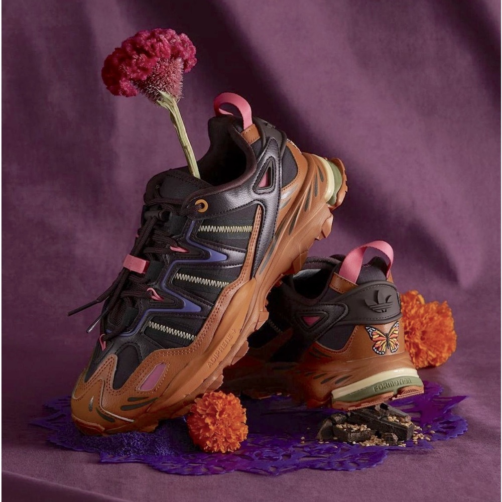 adidas Hyperturf Adventure 💀DDLM 💀